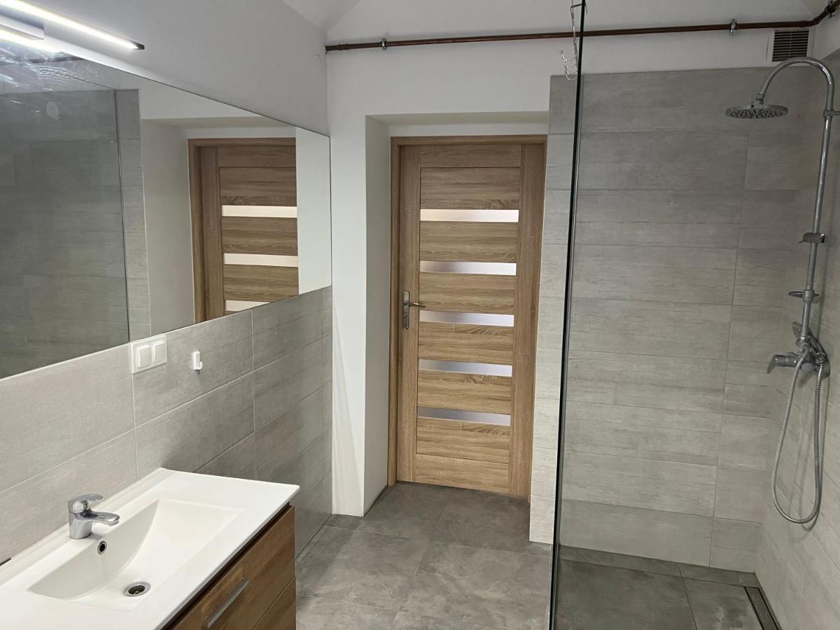 Apartament 3 Pokojowy Z Parkingiem Zabkowice Ślaskie Exterior foto