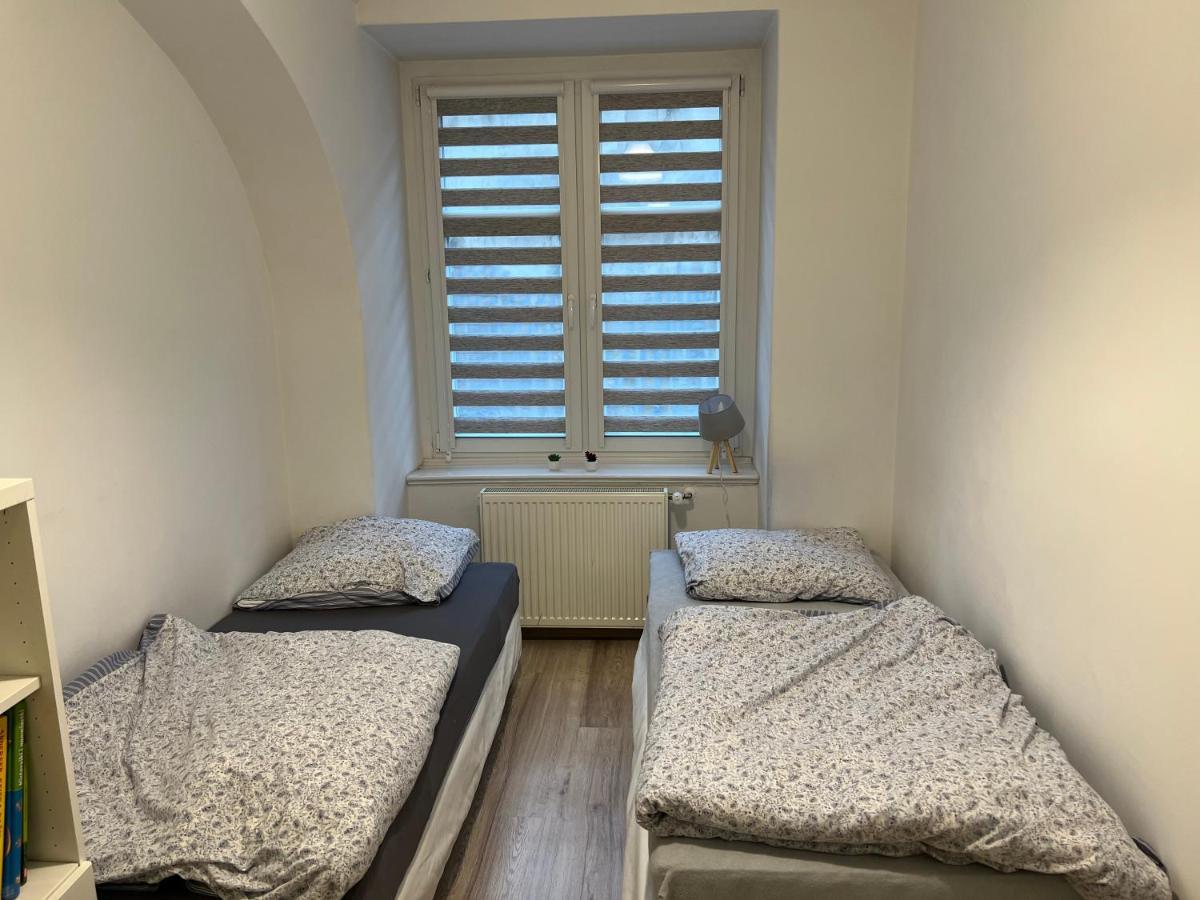 Apartament 3 Pokojowy Z Parkingiem Zabkowice Ślaskie Exterior foto